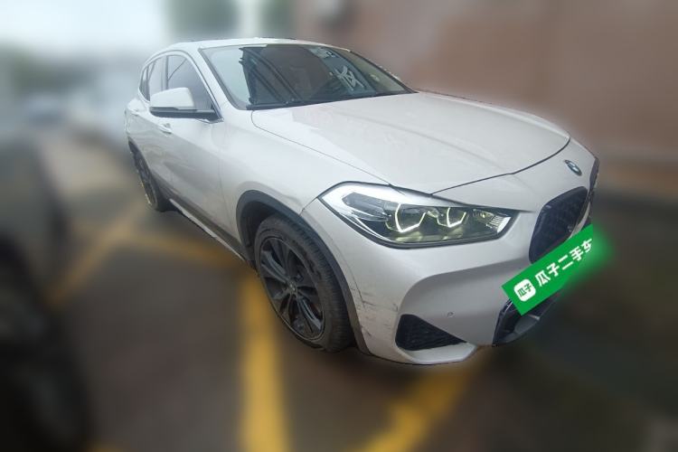 Used BMW X2 2023 sDrive25i M Sport Package Front Right 45 Deg