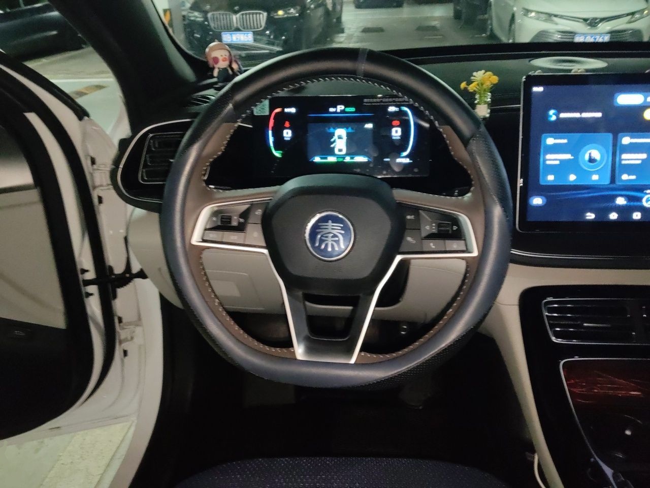BYD Qin PLUS 2024 HONOR Edition DM-i 120KM Beyond Model — снимка 10