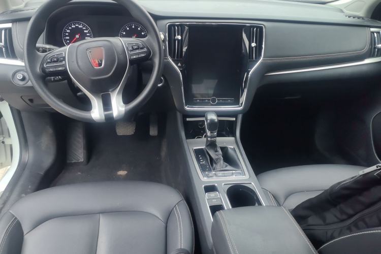 Used Roewe i6 2019 PLUS 1.6L CVT 4G Connected Flagship Deluxe Edition Center Console