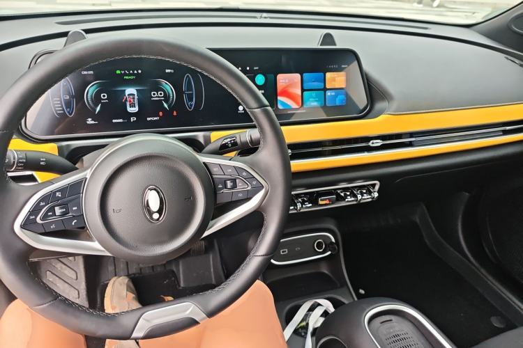 Used ORA Good Cat GT 2023 Mulan Edition 401km Prestige Version Center Console