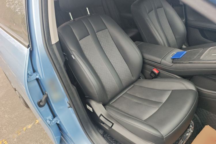 Used AION S Plus 2023 80 Tech Edition Ternary Lithium Right Front Seat