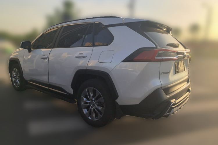 Used Toyota Wildlander 2020 2.0L CVT 4x4 Luxury Edition