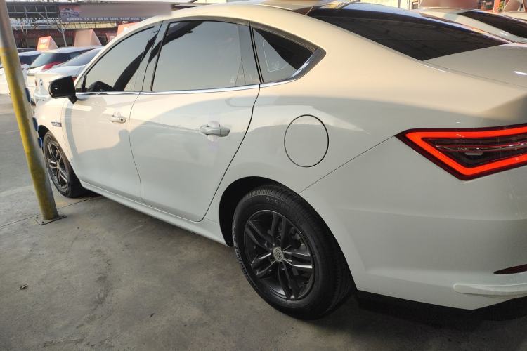 Used BYD Qin Pro 2018 1.5L Manual SmartConnect Fendong Model
