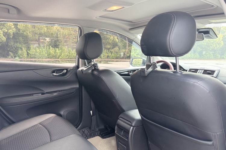 Used Nissan Tiida 2019 1.6L CVT Smart Drive Version China VI Standard
