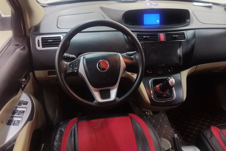 Used FORTHING Joyear SUV 2012 1.6L Luxury Model
