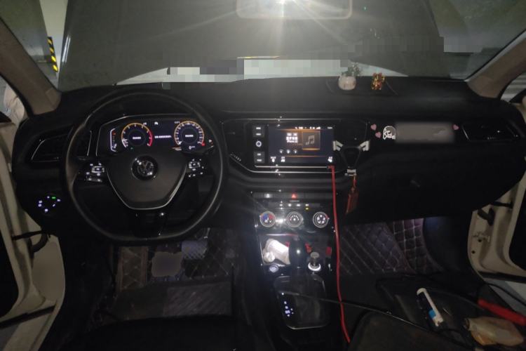 Used Volkswagen T-ROC 2019 280TSI DSG Two-Wheel Drive Comfort Version China VI Standard