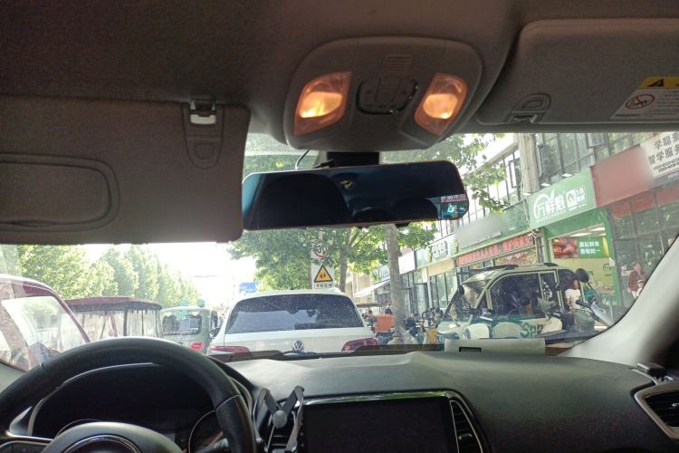 Used Jeep Compass 2017 200T Automatic Comfort Edition
