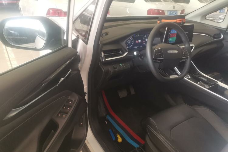 Used SAIC MAXUS G50 2023 PLUS 1.5T Automatic Escort Edition
