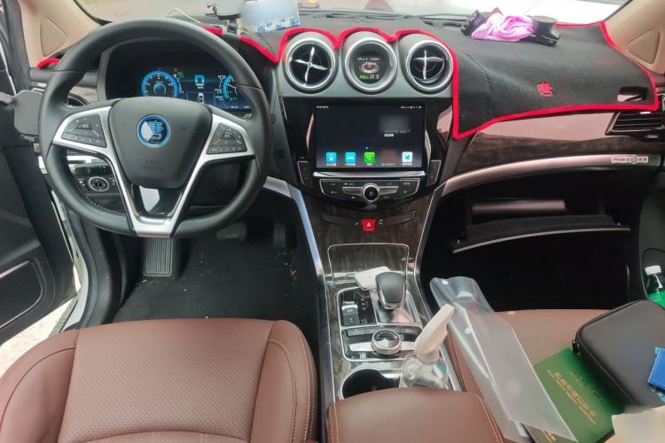 Used BYD Tang New Energy 2017 2.0T All-Wheel Drive Haoya Model 7 Seats
