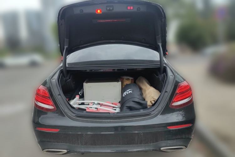 Used Mercedes-Benz E-Class 2019 E 260 Sport Edition Trunk