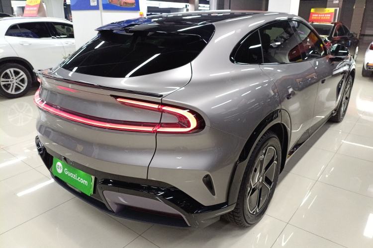 Used Xiaomi Auto YU7 2025 Ultra-Long Range All-Wheel Drive Pro Version
