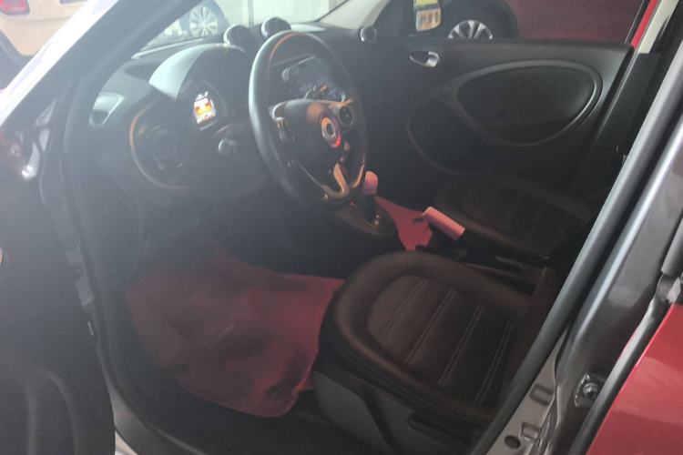 Used smart forfour 2016 1.0L 52 kW Passion Edition