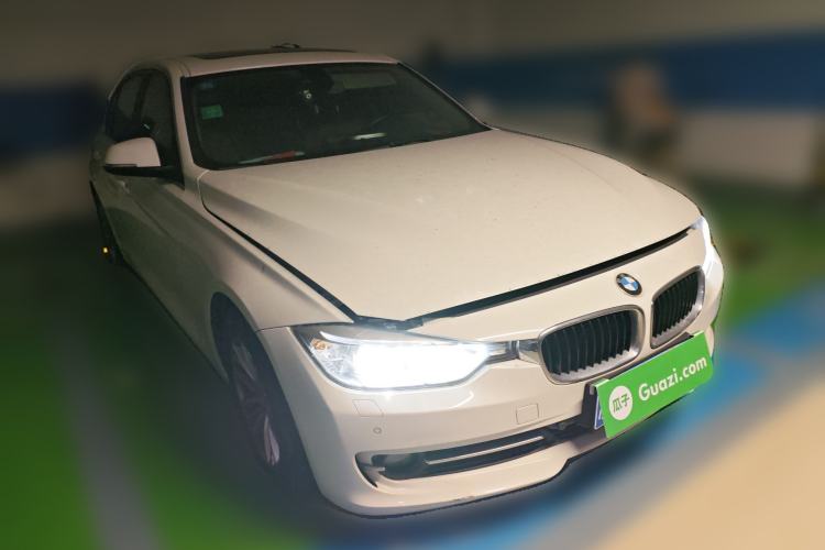 Used BMW 3 Series 2015 320Li Fashion Model
