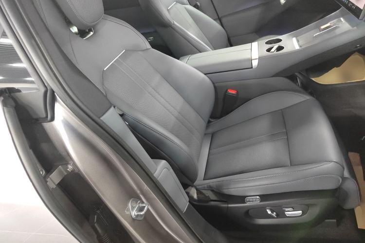 Used Xiaomi Auto YU7 2025 Ultra-Long Range All-Wheel Drive Pro Version