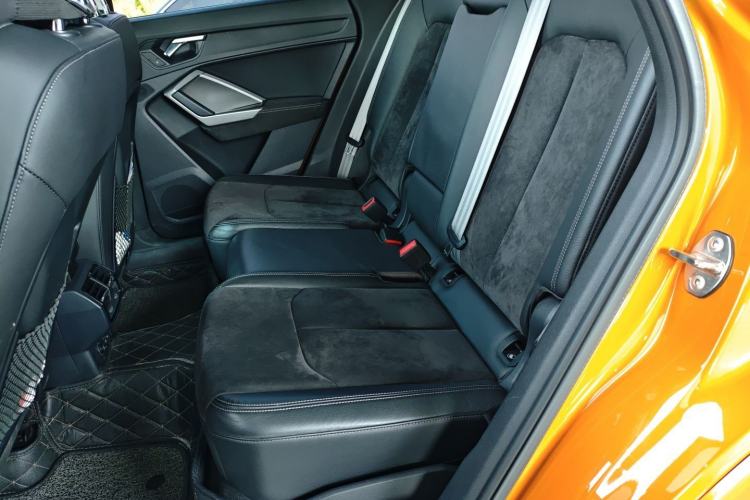 Used Audi Q3 2019 35 TFSI Fashion Dynamic Model Interior 4