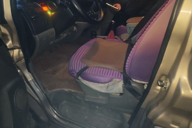 Used FORTHING Lingzhi 2012 Commercial Version 1.6L Base Model
