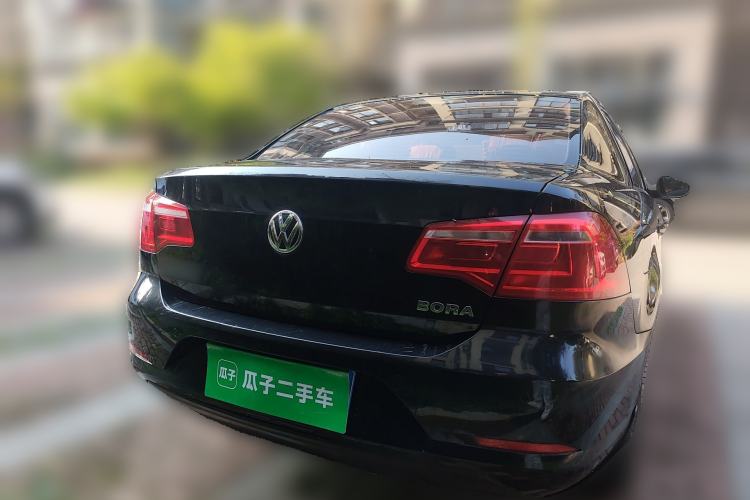 Used Volkswagen Bora 2014 1.6L Manual Fashion Edition Rear