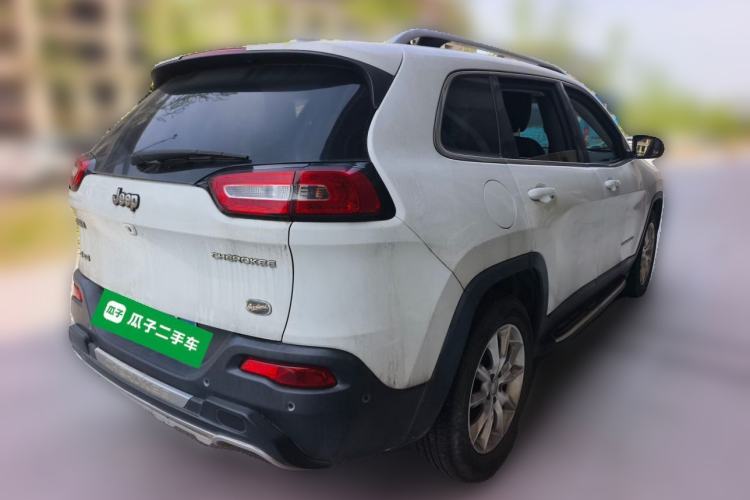 Used Jeep Cherokee 2016 2.4L All-in-One Edition
