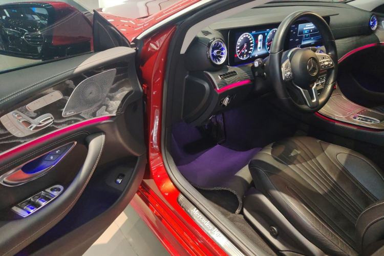 Used Mercedes-Benz CLS 2020 CLS 300 Luxury Model
