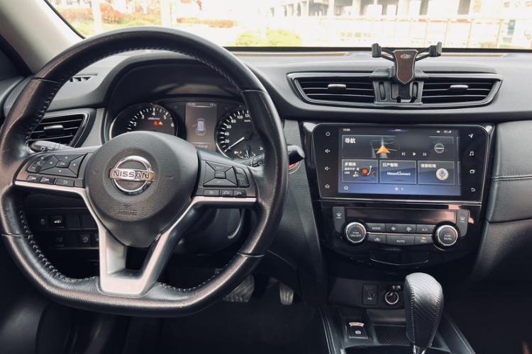 Used Nissan X-Trail 2019 2.0L CVT Smart Connect Comfort Edition 2WD