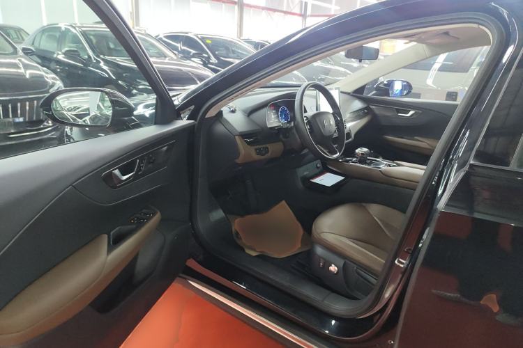 Used Hongqi E-QM5 2021 Charging Flagship Edition
