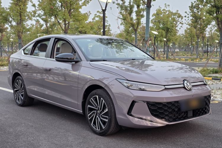 Used Volkswagen Lavida 2026 Pro 300TSI Starry Zhi Yi Edition Exterior 2