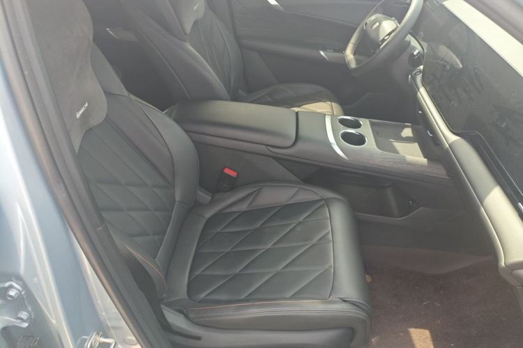 Used Changan CS75 PLUS 2025 4th Generation 1.5T New Blue Whale Smart Flagship Version