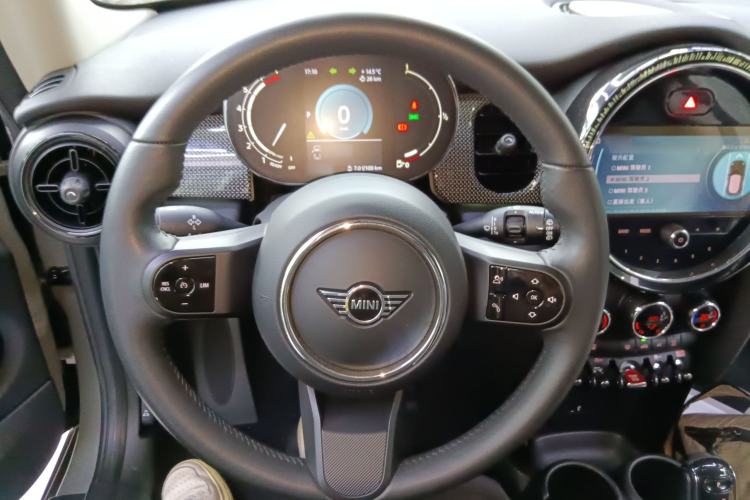 Used MINI 2022 Updated 1.5T COOPER Classic Edition
