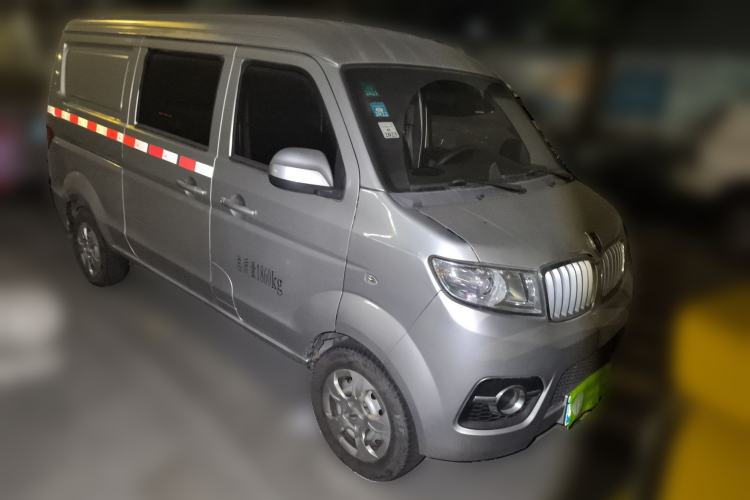 Used Jinbei Hiace X30 2018 1.3L Cargo Van Standard Version DLCG12 Front Right 45 Deg