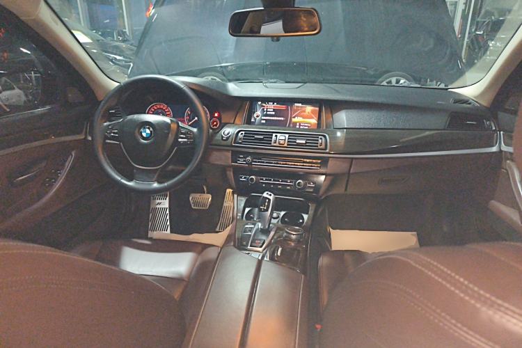 Used BMW 5 Series 2014 525Li Luxury Design Package