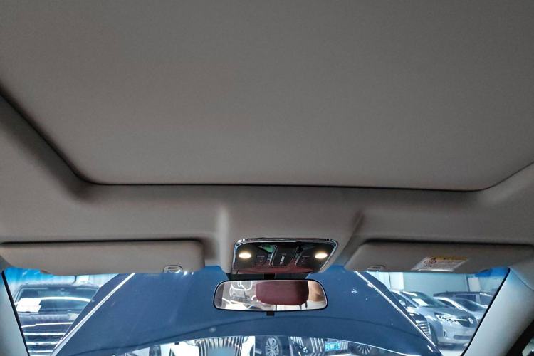 Used JETOUR X70 2024 1.5T DCT Glory PRO 5-Seater
