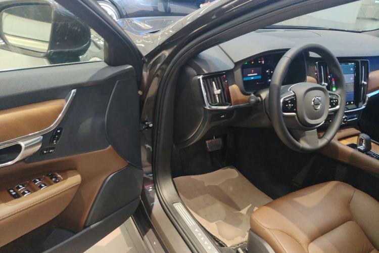 Used Volvo S90 2024 B5 Zhiyi Luxury Edition Driver Seat