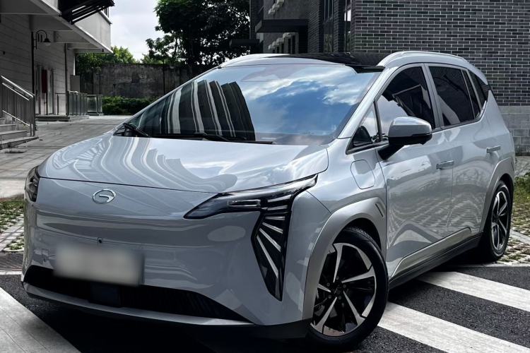 Used AION Y 2023 Plus 510 Smart Edition