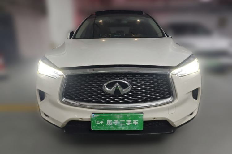 Used Infiniti QX50 2020 2.0T All-Wheel-Drive Elite Version Front
