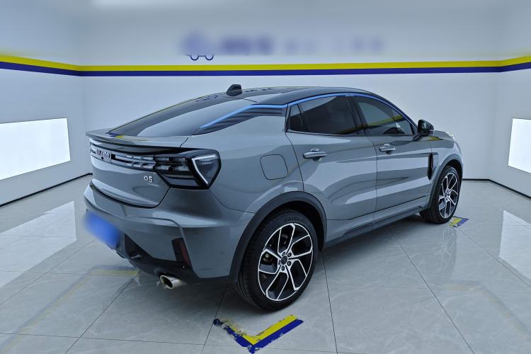 Used Lynk & Co 05 2020 2.0TD Two-Wheel Drive Shine Halo