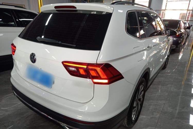 Used Volkswagen Tiguan L 2023 330TSI Automatic Two-Wheel Drive Comfort Edition
