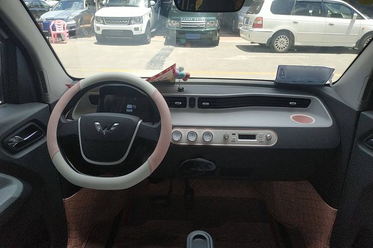 Used Wuling Hongguang MINIEV 2021 Macaron Premium Model – Lithium Iron Phosphate