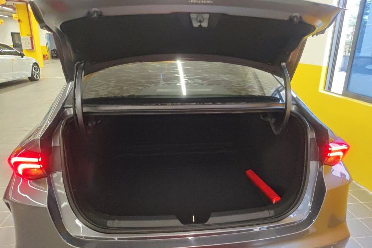 Used GAC Trumpchi EMPOW 2021 270T DCT J15 Version