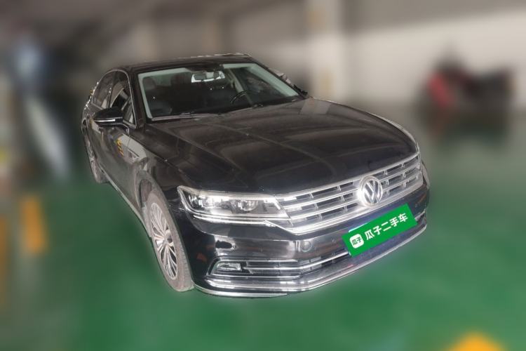 Used Volkswagen Phideon 2018 Revised Version 380TSI Two-Wheel Drive Business Edition
