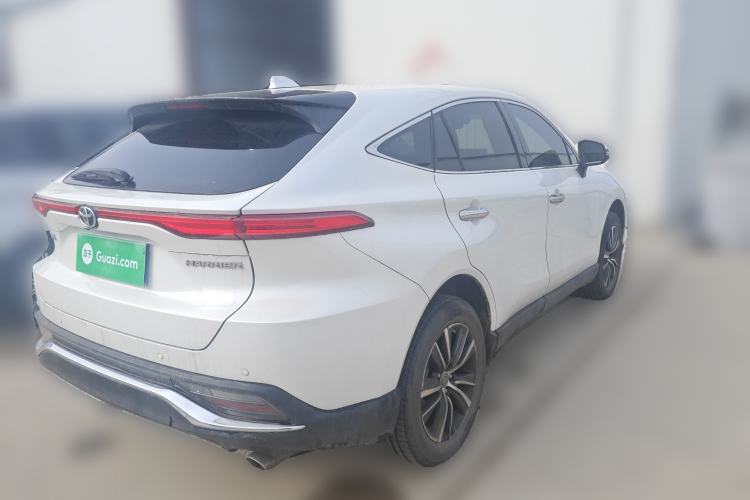 Used Toyota Harrier 2022 2.0L CVT Two-Wheel Drive Luxury Edition