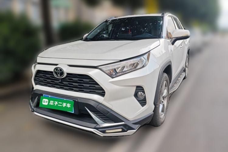 Used Toyota RAV4 2021 2.0L CVT Two-Wheel Drive Fashion Edition Guazi used car, China used car export, Used car for sale, Used cars, Cheapest cars for sale