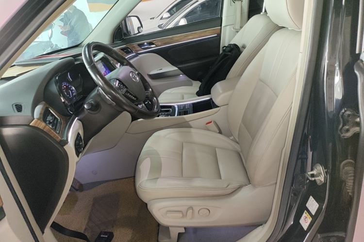 Used GAC Trumpchi GS8 2017 320T Two-Wheel Drive Luxury Smart Connectivity Version (7 Seats) Left Front Seat