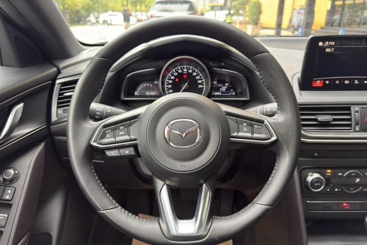 Used Mazda CX-4 2020 2.0L Automatic Two-Wheel Drive Blue Sky Leading Edition Steering Wheel