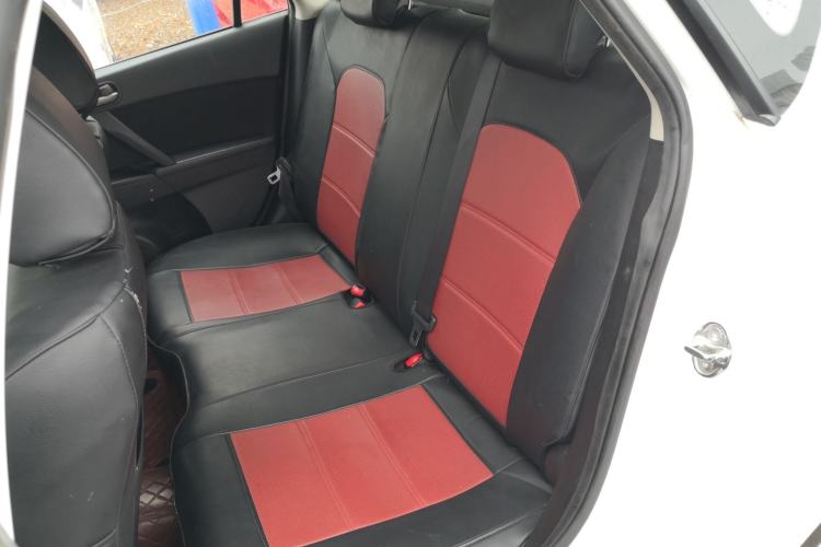 Used Mazda Mazda 3 2015 Hatchback 1.6L Manual Comfort Edition
