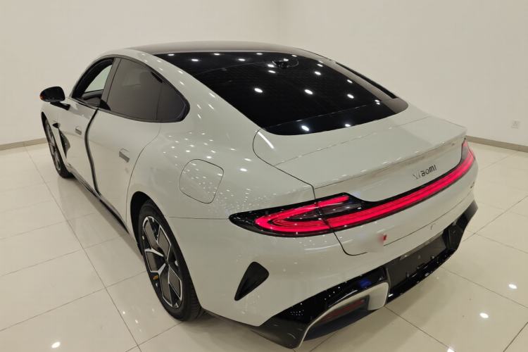 Used Xiaomi Auto SU7 2024 Rear-Drive Long-Range Intelligent Driving Version