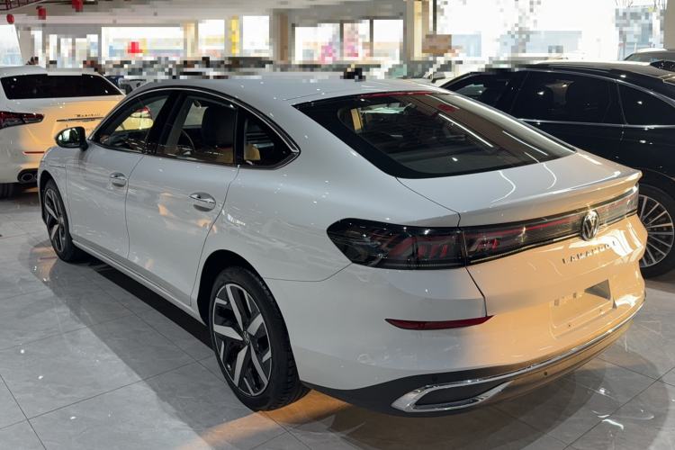 Used Volkswagen Lamando 2024 Lavida L 280TSI DSG Cool & Spicy Edition