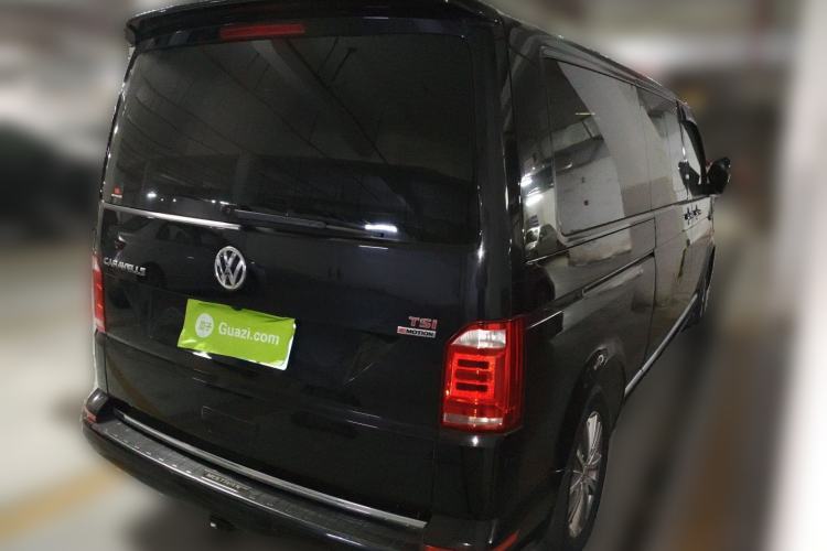 Used Volkswagen Caravelle 2018 2.0 TSI 4x4 Luxury Edition 7-Seater
