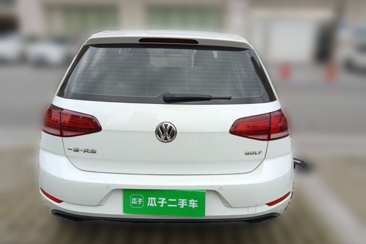 Used Volkswagen Golf 2018 1.6L Manual Fashion Edition
