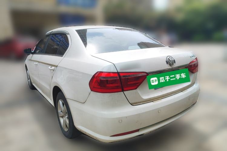 Used Volkswagen Lavida 2013 Revised Classic 1.6L Automatic Fashion Edition