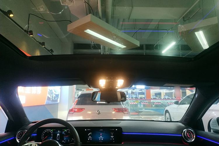 Used Mercedes-Benz A-Class 2022 Revised Version A 200 L Sport Sedan Fashionable Style Headliner